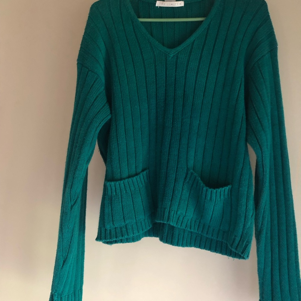 THE LIMITED LARGE PULLOVER SWEATER